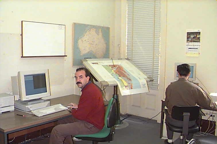 gis6.jpg (140559 bytes)